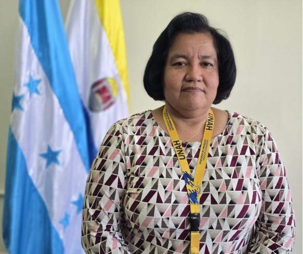 Dra.Gina Calderon