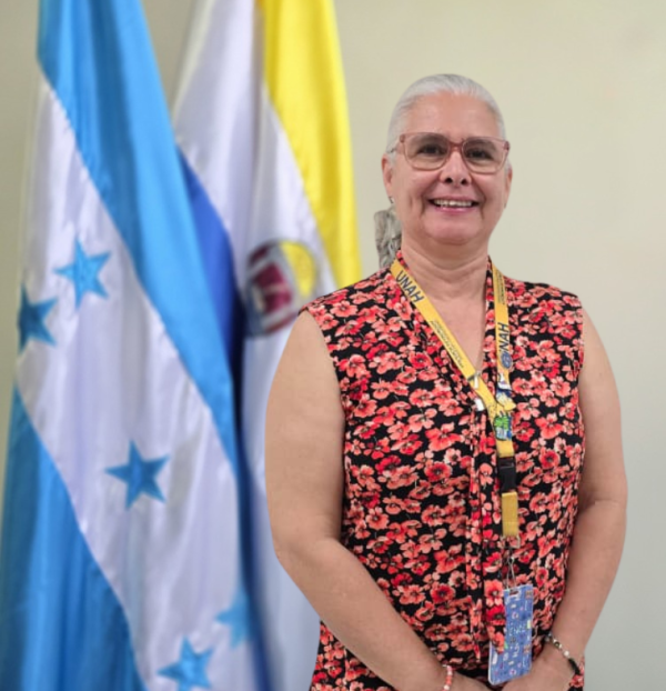 1. Dra. Renata Valle